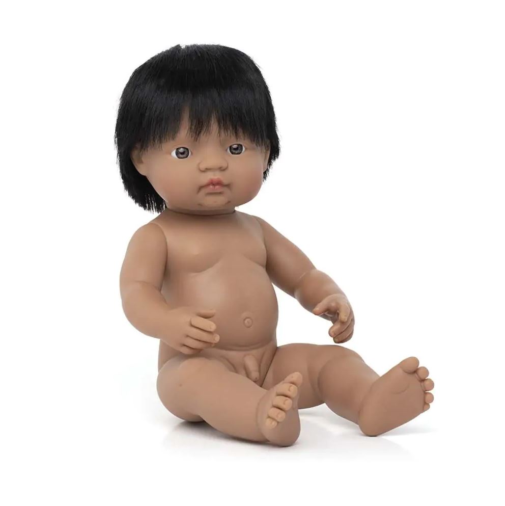 Latin-amerikai baba - fiú, hajas, fürdethető, 38 cm 12 hó+